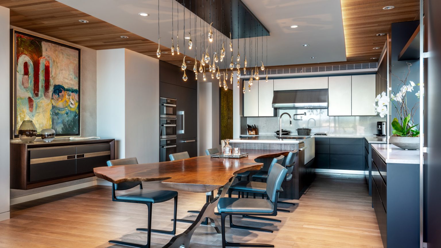 Madison Park Penthouse - Madison Wi Penthouse Rentals With Private Indoor Pool And Pocket Door